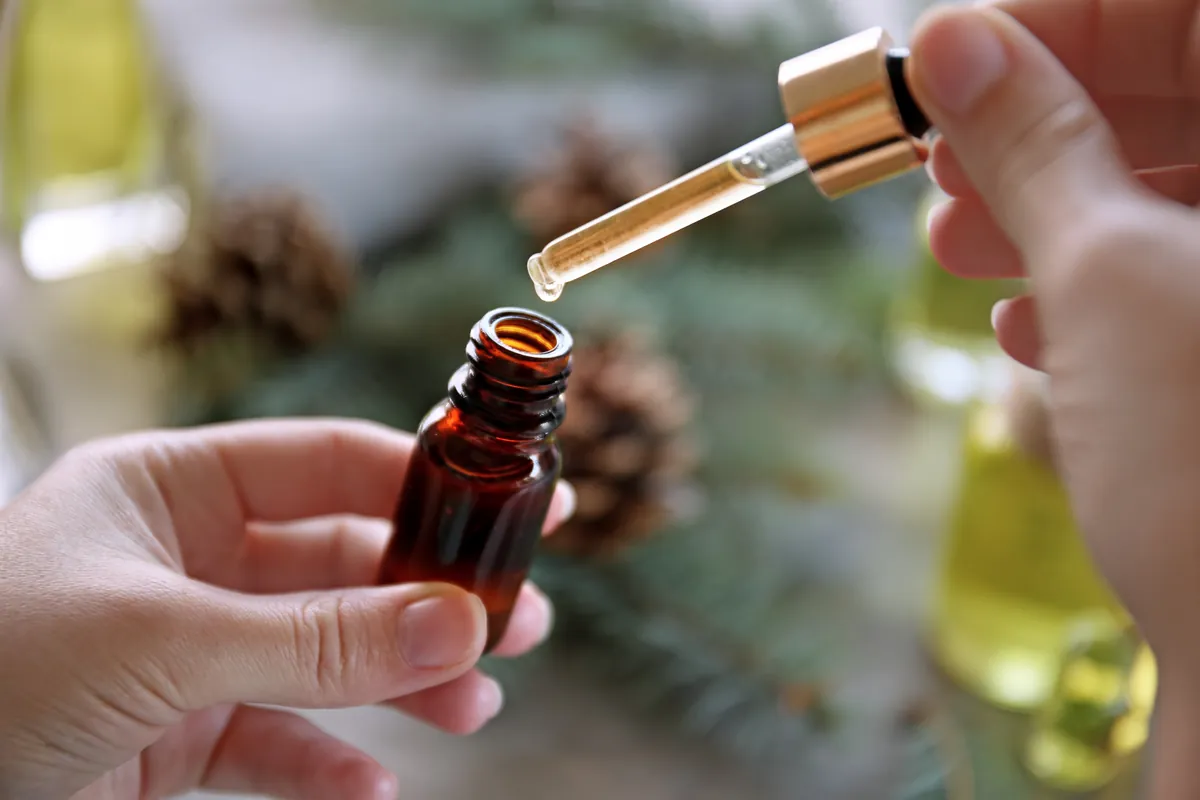 Cosmetics industry defends essential oils as EU reviews fragrance molecules