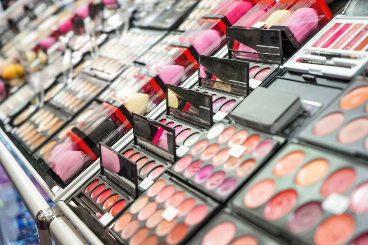 Plant-based beauty grows as regulators scrutinize natural sourcing
